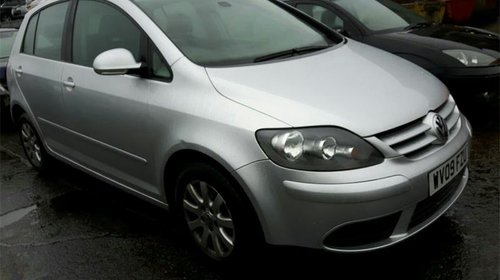 Pompa benzina Volkswagen Golf 5 Plus 2009 Hat