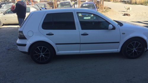 Pompa benzina VW Golf 4 1999 HATCHBACK 1.6