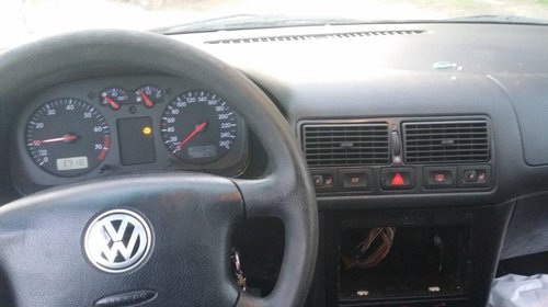 Pompa benzina VW Golf 4 2002 Hatchback 3 usi 1.6i