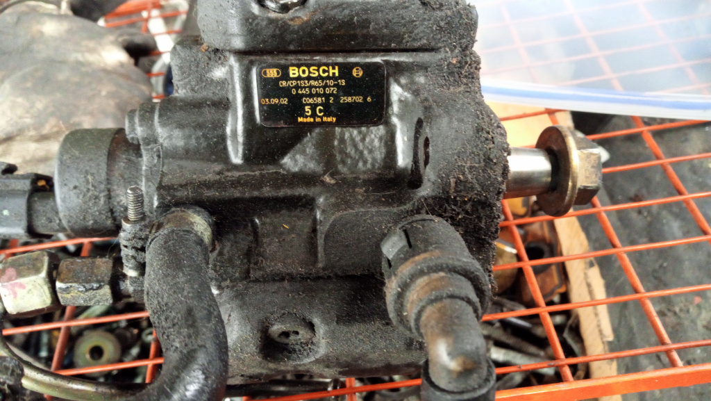 Pompa de inalta injectie ALFA ROMEO 156 2,4 jtd 0445010072