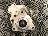 Pompa de inalta presiune 2.2 DCI Renault Laguna 2 cod 0445010033