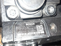 Pompa de injecție Opel vivaro 1.6 cdti 0445010406