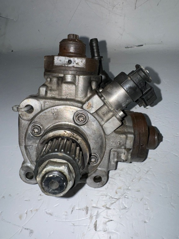 POMPA DE INJECTIE / INALTA PRESIUNE AUDI