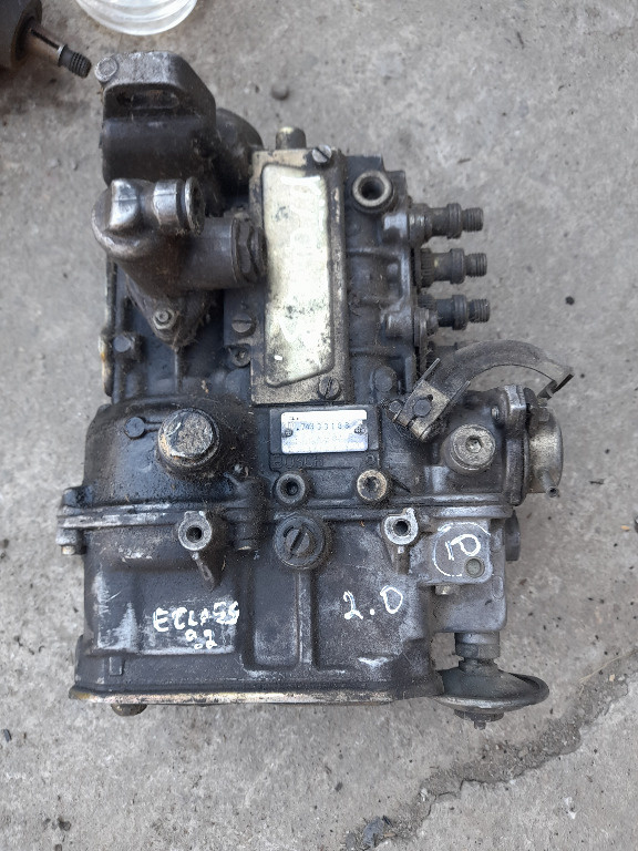 Pompa de injectie m e class 2.0 an 1992 cod 6010700501