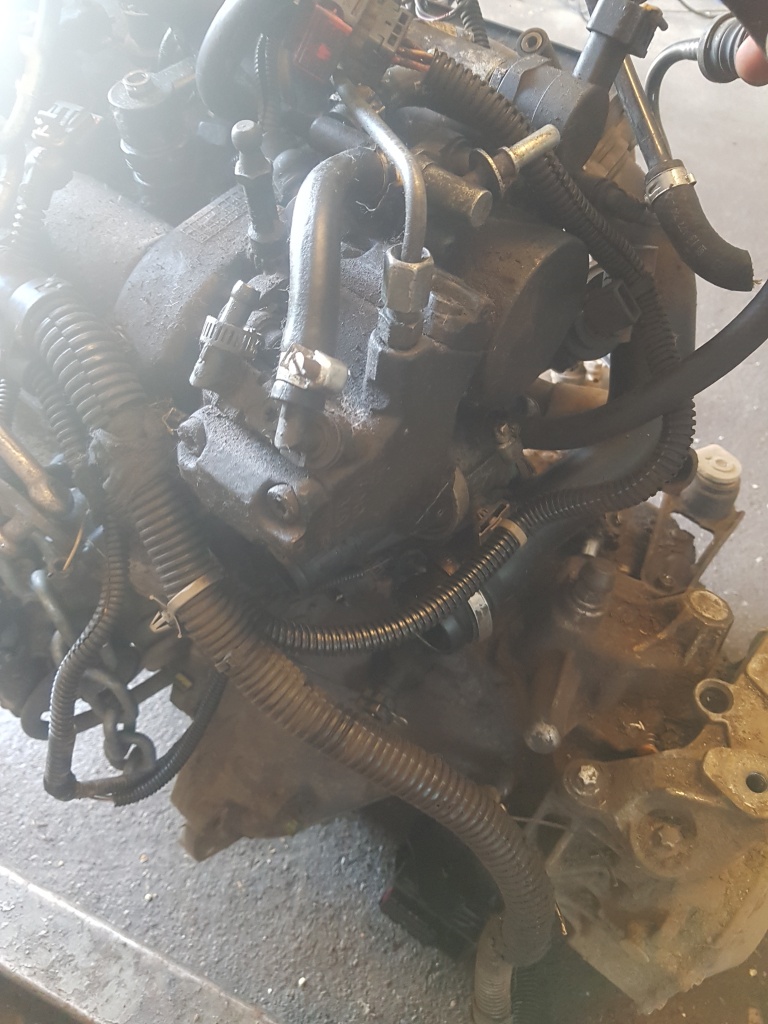 Pompa de injectie opel combo 1.3cdti an 2005