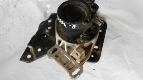 POMPA HIDRAULICA SERVODIRECTIE COD 26025249 RENAULT SAFRANE , TRAFIC