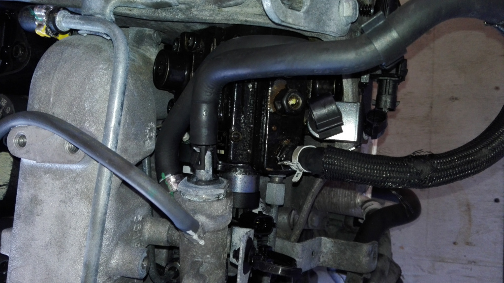 Pompa inalta 0445010128 opel zafira b a05 1.9cdti 2004-2011