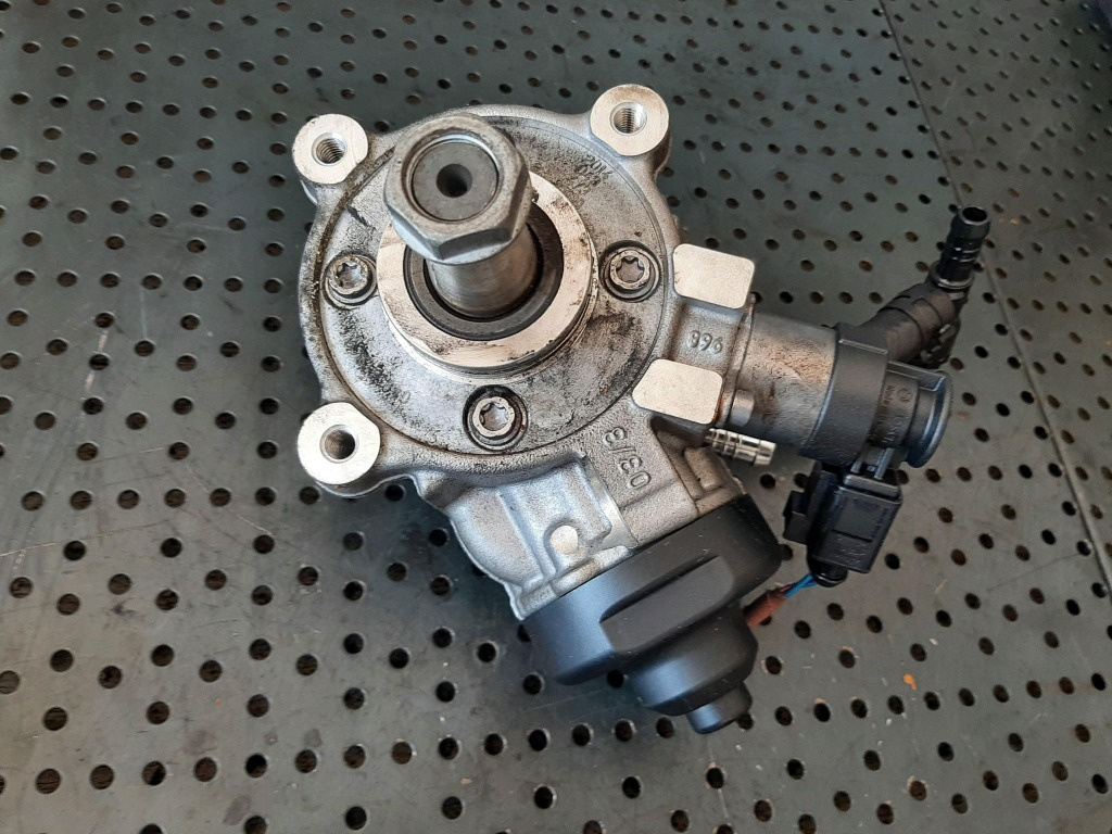 Pompa inalta 2.0 tdi vw golf 7 audi q5 a