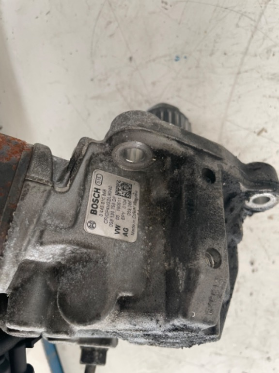 Pompa inalta 3.0 tdi Audi A6 4g c7 A4 b9