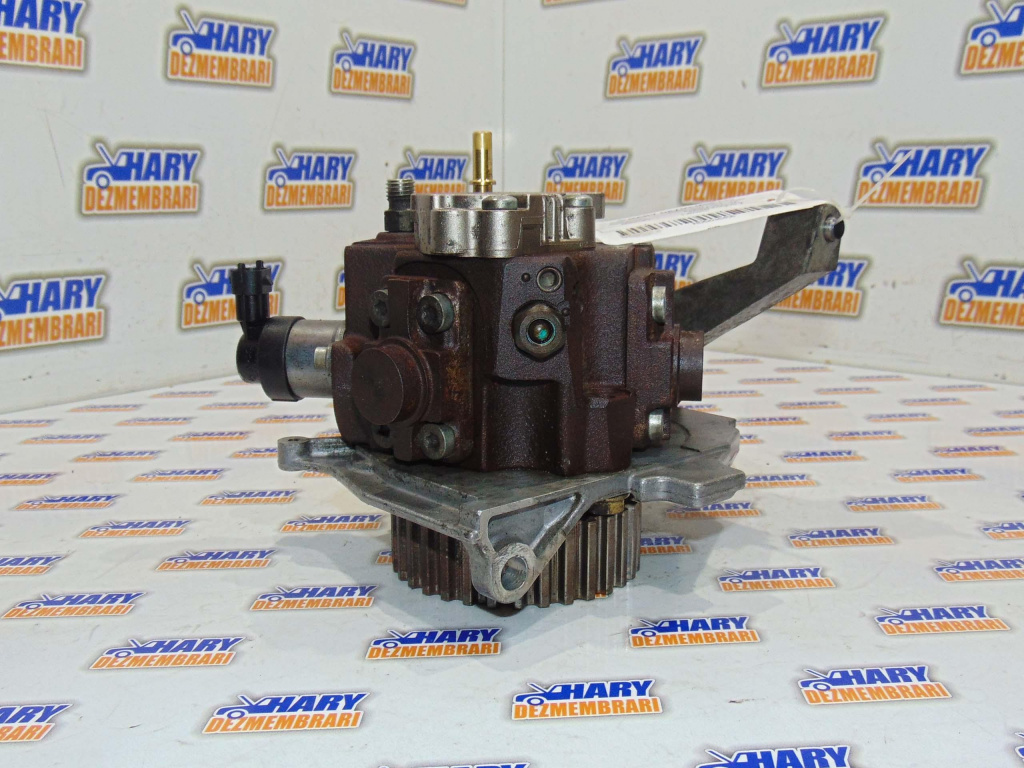 Pompa inalta avand codul 0445010102 / 9656300380 pentru Ford Focus 2