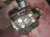 Pompa inalta avand codul 0445010223 / 8200934657-C / H8200690744 pentru Renault Latitude 2012