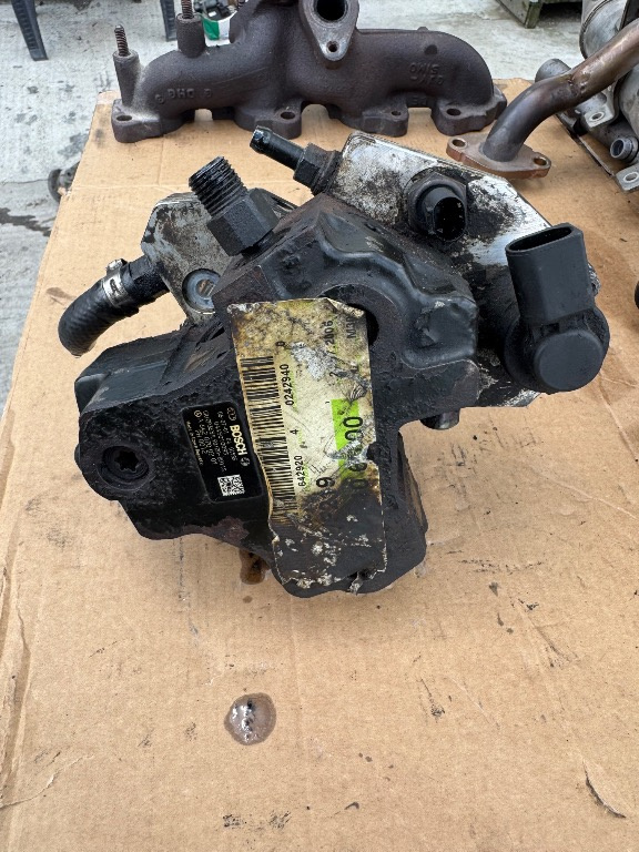 Pompa inalta cod A6420700201/0445010095 pentru Mercedes CLS An 2006 3.0 CDI W219
