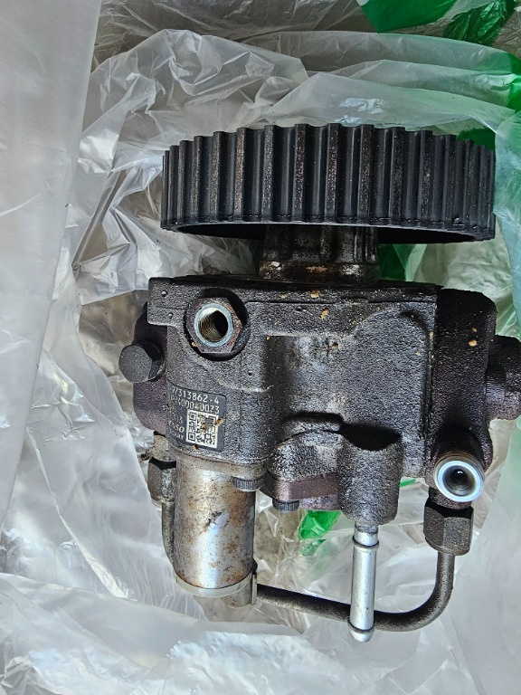 Pompa inalta denso 1.7 cdti z17dth opel corsa c meriva a 8973138624 hu294000-0073