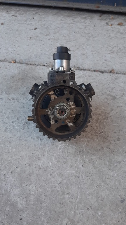 Pompa Inalta Ford C-Max 1.6 HDI cod 0445