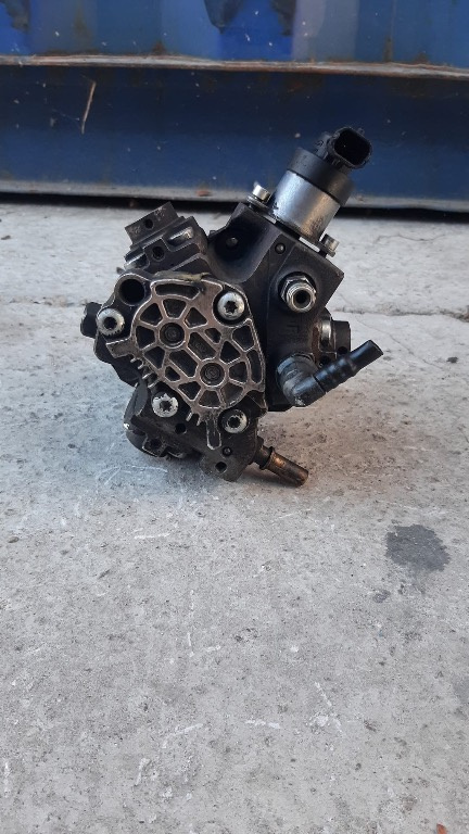 Pompa Inalta Ford C-Max 1.6 HDI cod 0445