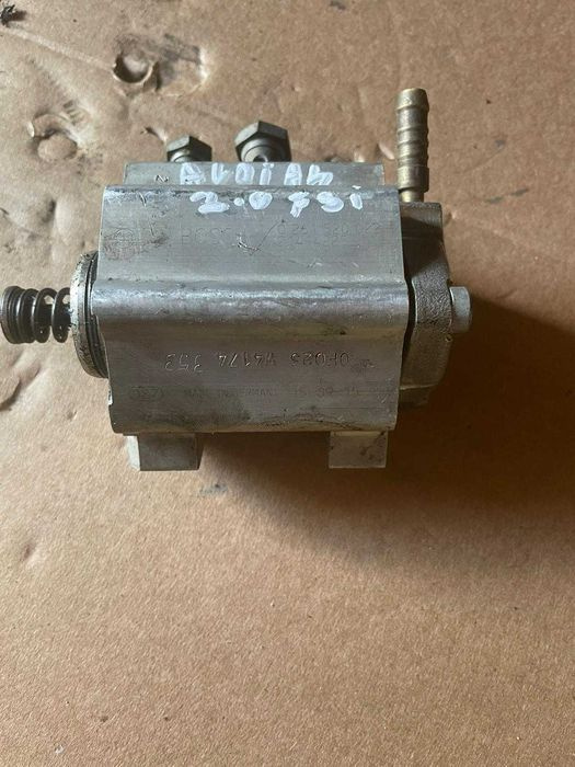 Pompa inalta/injectie Audi A4/A6 b7 2.0 fsi cod 02