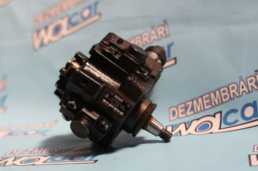 Pompa inalta / Injectie Audi a4 b7 3.0 tdi cod: 0445010154 059130755s