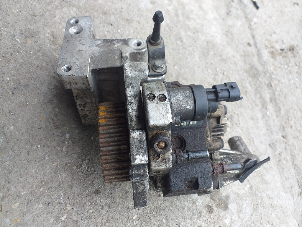 Pompa Inalta , Injectie Renault 1.9 dci cod: 0445010087 , H 8200256255 , 8200342594
