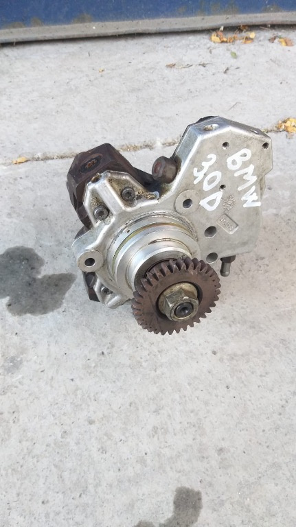 Pompa Inalta Mercedes R Class 3.0 CDI cod 0445010145 an 2006 - 2018