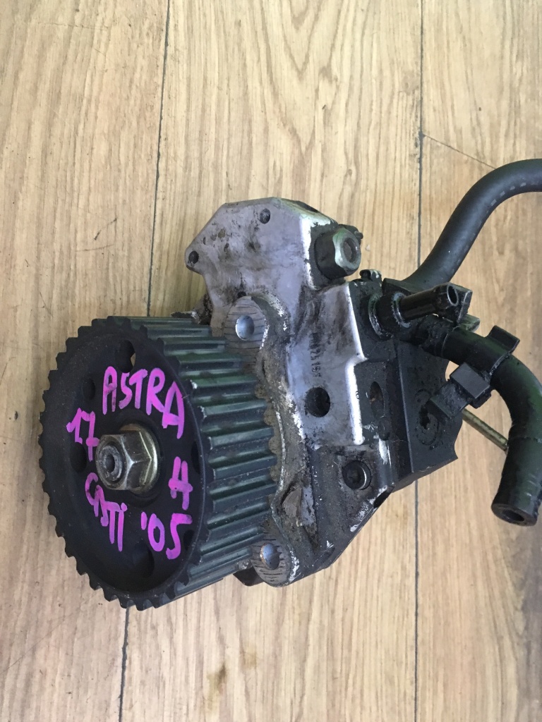 Pompa Inalta Opel astra h 1.7 cdti 101 cp tip motor z17dth