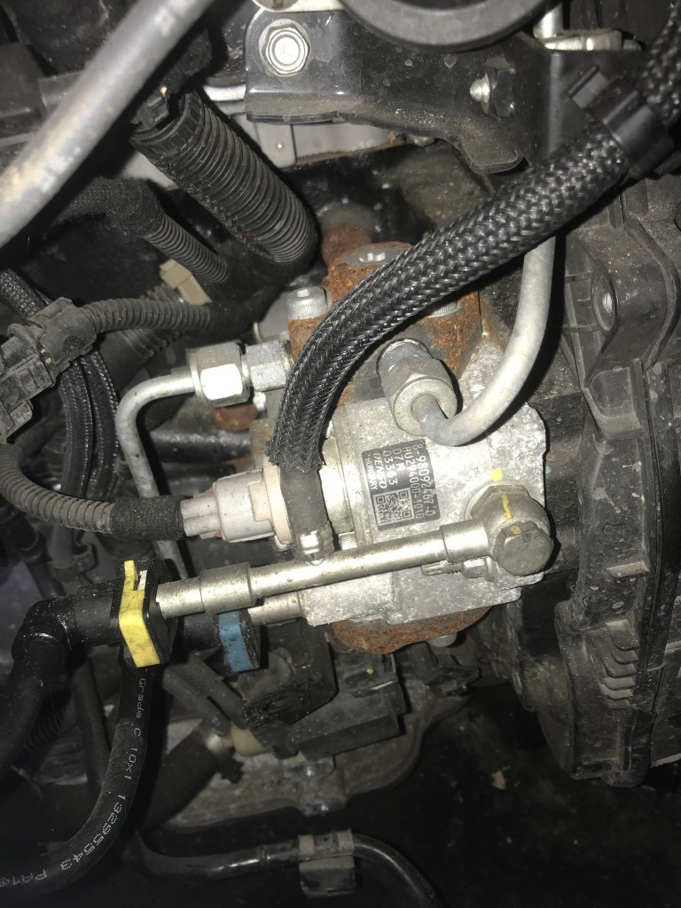Pompa inalta Opel Astra J 1.7 CDTI - COD: 8-98092467-0