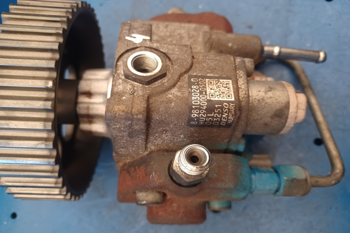 Pompa inalta presiune 1.7 CDTI 898103028