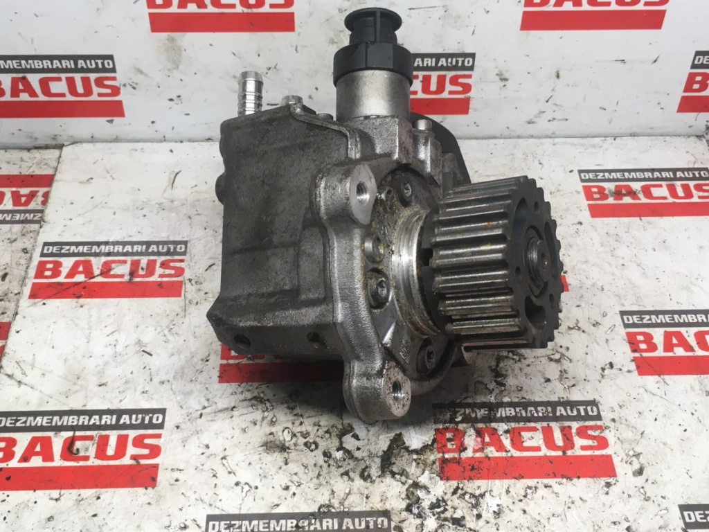 Pompa Inalta Presiune Audi A4 B8 Skoda Superb 2.0 TDI Cod 0445010529 / 03L130755AC
