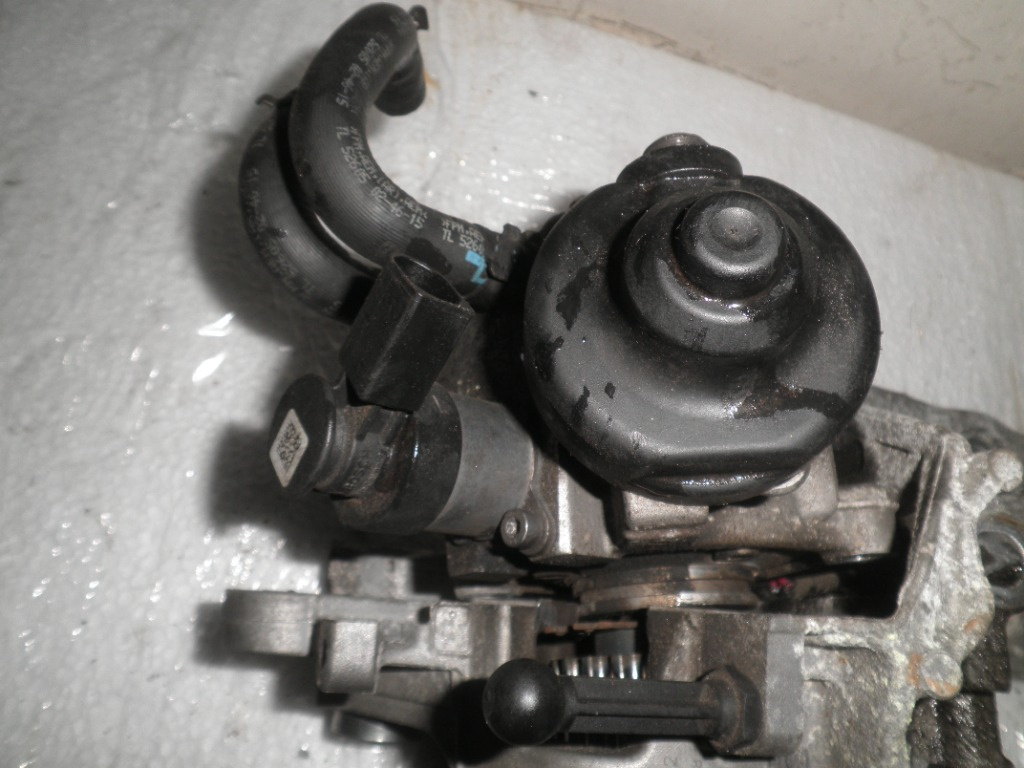 Pompa inalta presiune Audi A4 B9, A5, Q5