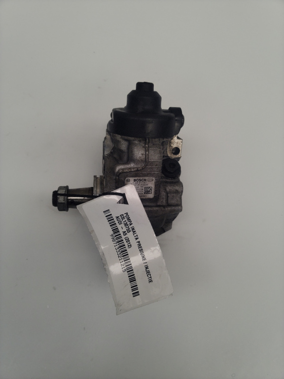 Pompa inalta presiune / injectie Audi A5 an 2012 CAH 125 kW / 170 CP 1968 cmc / 2.0 tdi DIESEL cod piesa 03L130755