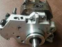 Pompa inalta presiune Renault Trafic 2.5 DCI 2001 2002 2003 2004 2005 2006 2007 2008 cod 8200613055