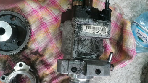 Pompa inalta presiune SsangYong Rexton 2.7 xdi cod A6650700301 R9044Z052A cu senzori