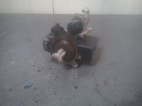 Pompa inalta presiune VW Passat B7 Break 1.6 TDI 105 cai motor CAY an 2012 cod 03L130755H