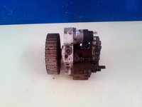 Pompa inalta Renault Trafic 2 Laguna 2 Megane 2 , Opel Vivaro 1.9 DCI Cod 8200108225