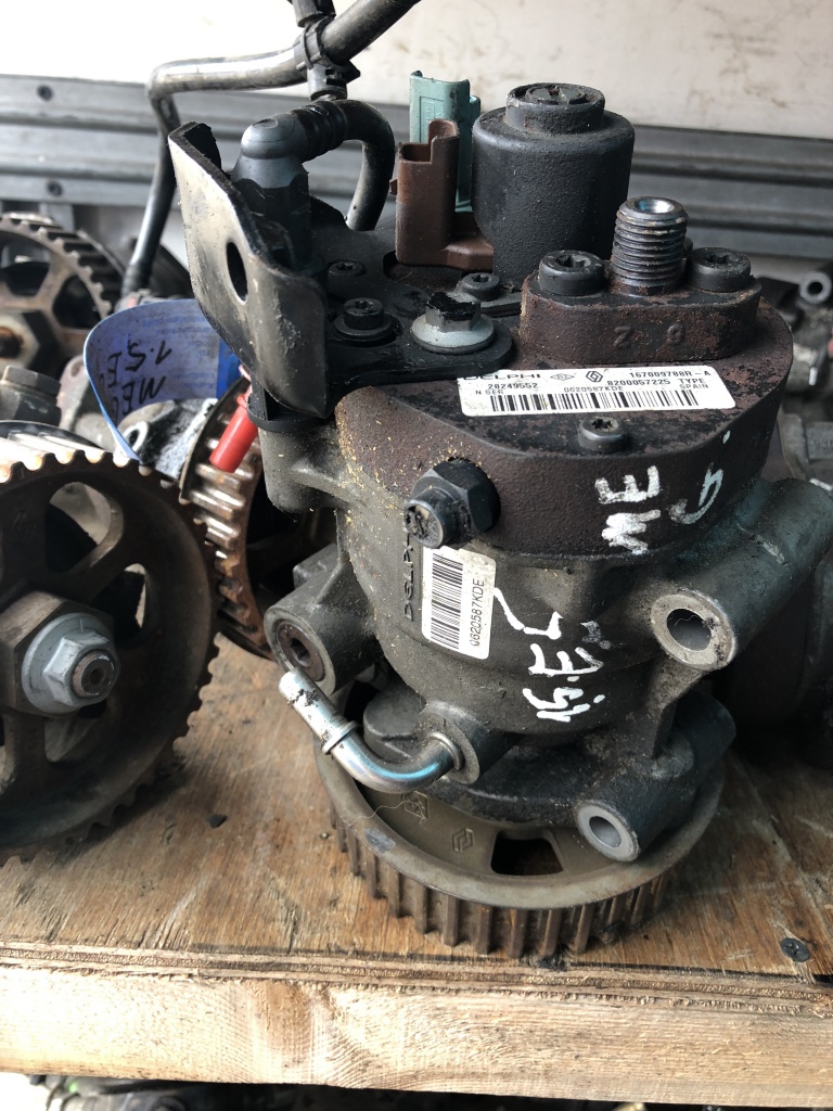 Pompa inalte 1.5 dci DELPHI tip motor K9K Clio Logan Megane Euro 4 8200057225