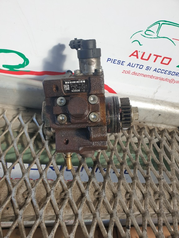 Pompa inalte 2.0 DCI RENAULT LAGUNA 3 an 2010 cod 0445010170 8200690744