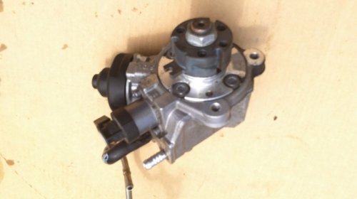 Pompa inalte Audi VW 2.0 tdi cod 03L130755L 03L 130 755 L 0445010526