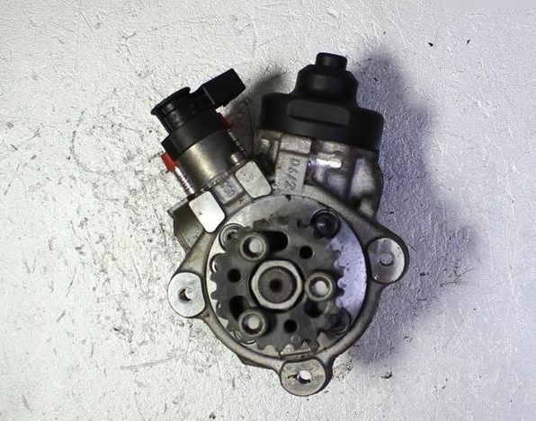 Pompa inalte cod 03l130755 audi tt 2.0 t