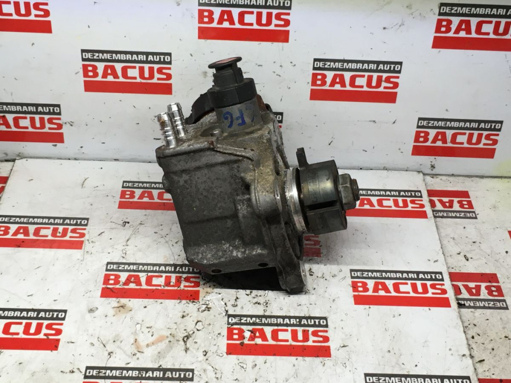 Pompa Inalte injecție Audi A4 b8 2.0 CG