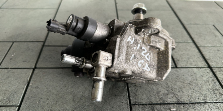 Pompa inalte/ injectie Cod: 33100-2A600 