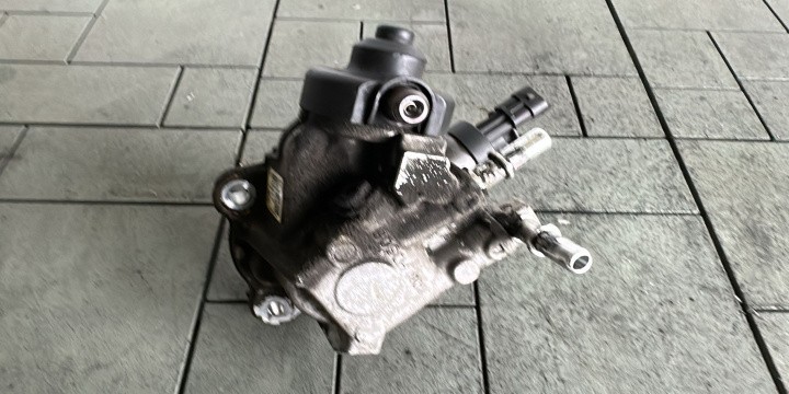 Pompa inalte/ injectie Cod: 33100-2A600 