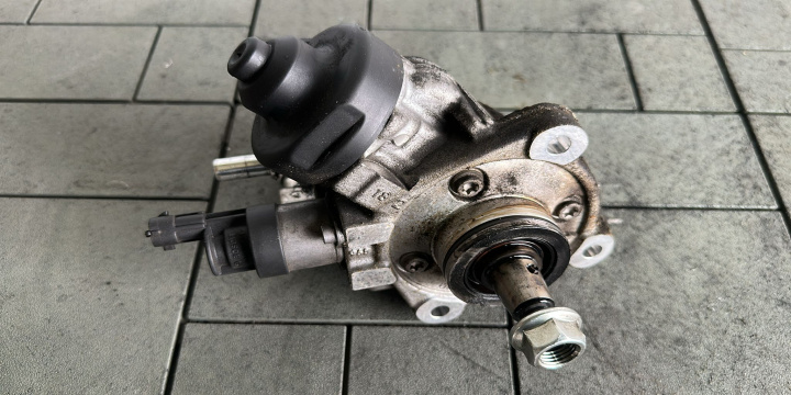 Pompa inalte/ injectie Cod: 33100-2A600 / 0445010596 Hyundai i40 VF [2011 - 2015] Sedan 1.7 CRDi MT (115 hp)