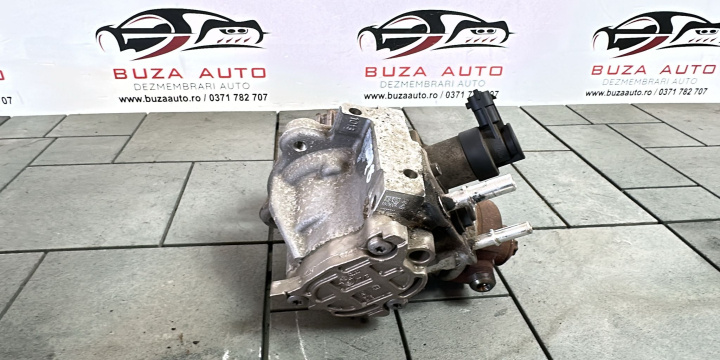 Pompa inalte/ injectie Cod: 9688499680 / 0445010516 Peugeot 2008 [2013 - 2017] Crossover 1.6 e-HDi FAP MT (115 hp)