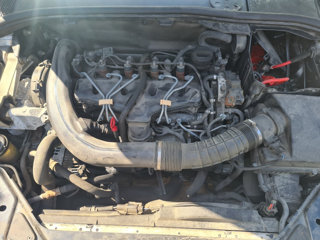 Pompa inalte Volvo V70 2.4 TD tip D5244T 163 CP 2006