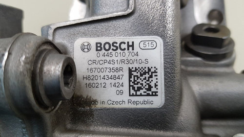 Pompa injectie 1.5 dci Dacia Renault Nissan Cod : 167007358R