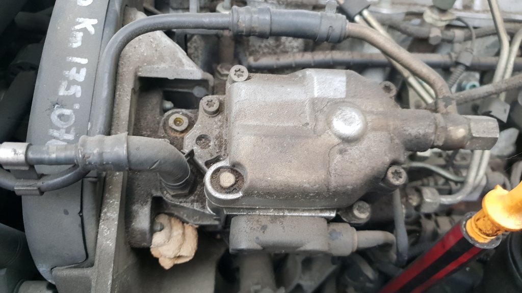 POMPA INJECTIE 1.9 TDI COD MOTOR AGR