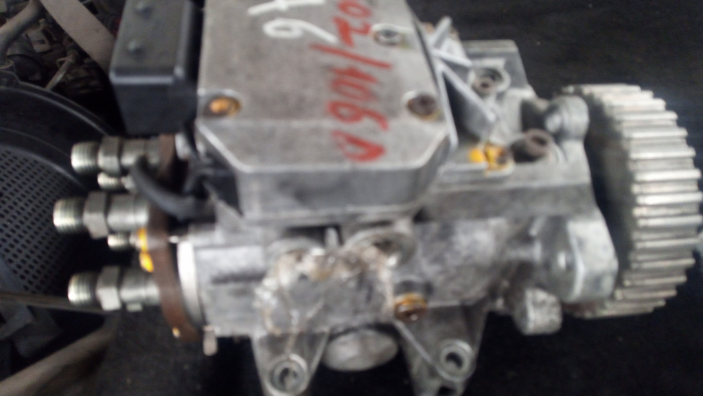 Pompa injectie 2,5 V6 cod 059130106D/DX/0470 506 002