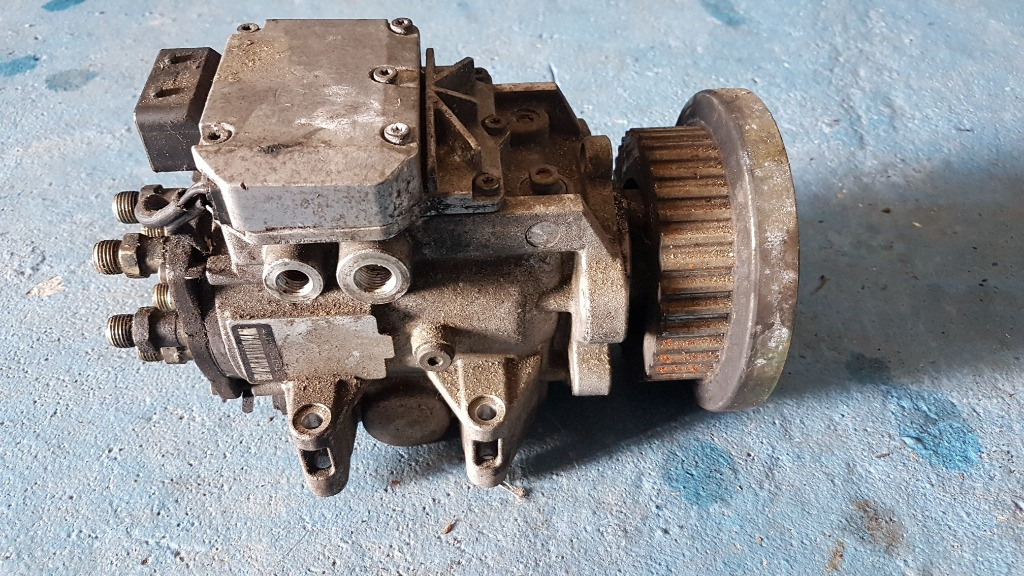 POMPA INJECTIE AUDI A4 A6 2.5 TDI COD 04
