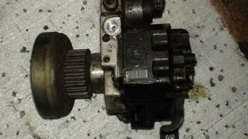 Pompa injectie AUDI A6 4F 3.0 TDI 059130755E