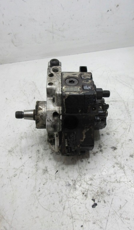 Pompa injectie Audi A6 C6 3.0 tdi 2004-2010 cod pompa inalta presiune 059130755