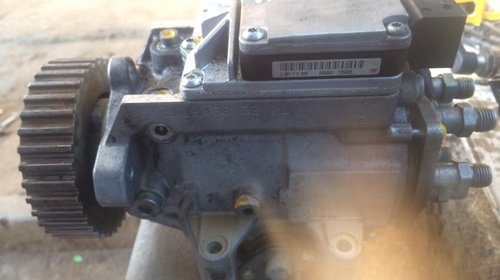 Pompa injectie Audi A8 2.5 TDI cod ( 059 130 106 D )